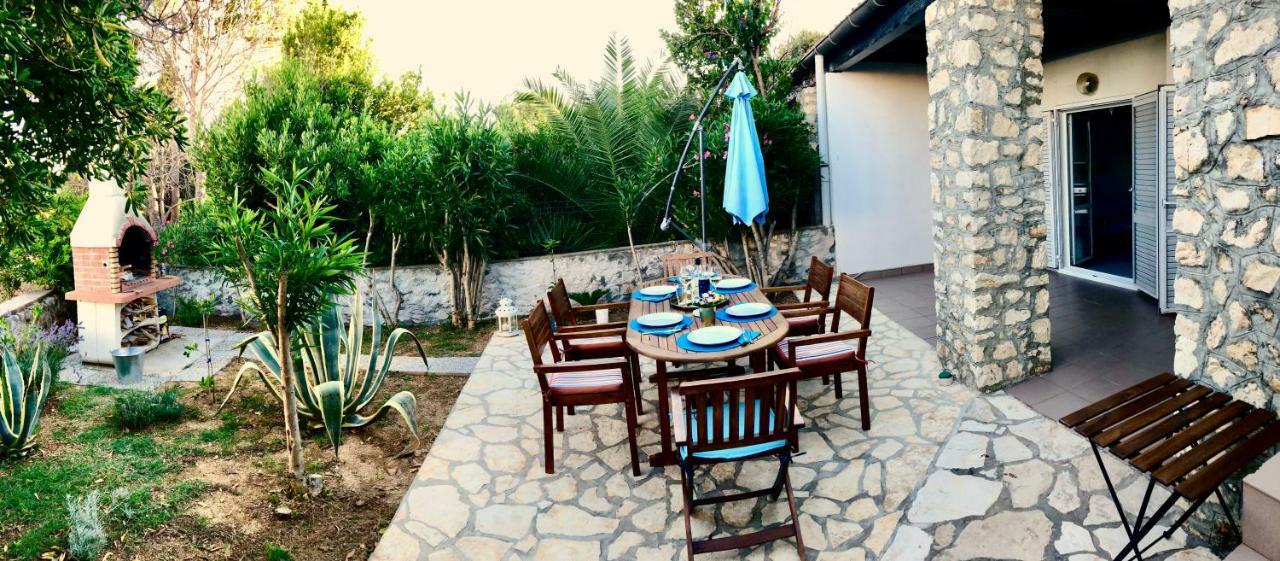 Apartment Mira Novalja Luaran gambar